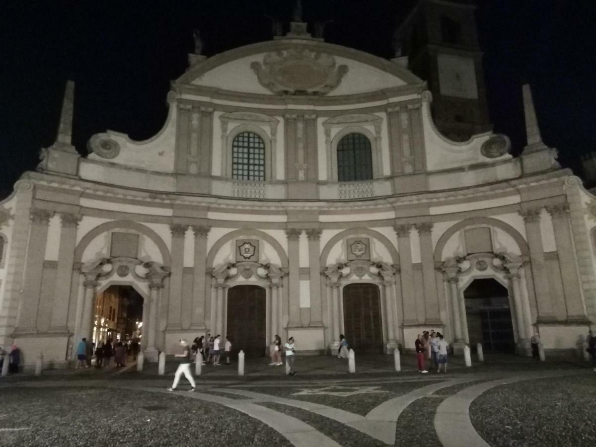 La Via Per Milano Hotell Vigevano Eksteriør bilde